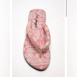 Free People Cotton Thong Sandal size 38 NWOT